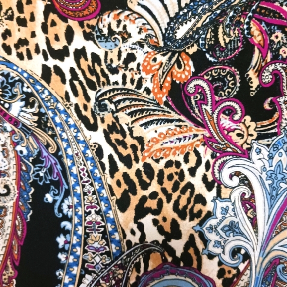 Chico's Blouse Size 2 Multi-Colored - Picture 3 of 4